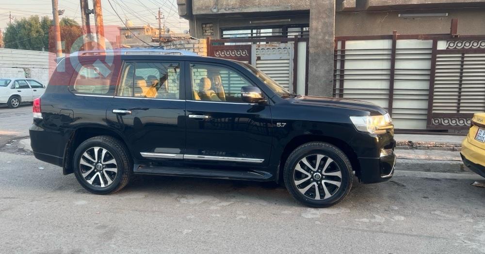 تويوتا لاندكروزر